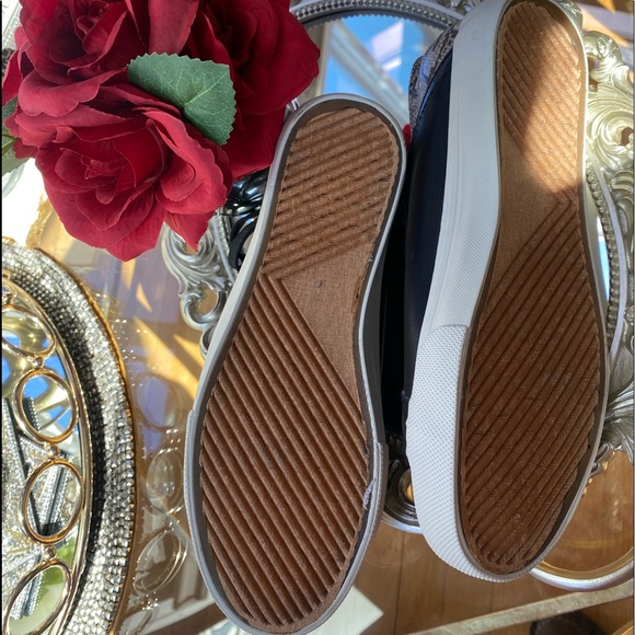 NWOT Restricted Faux Leather and Snakeskin sneakers - Picture 5 of 7